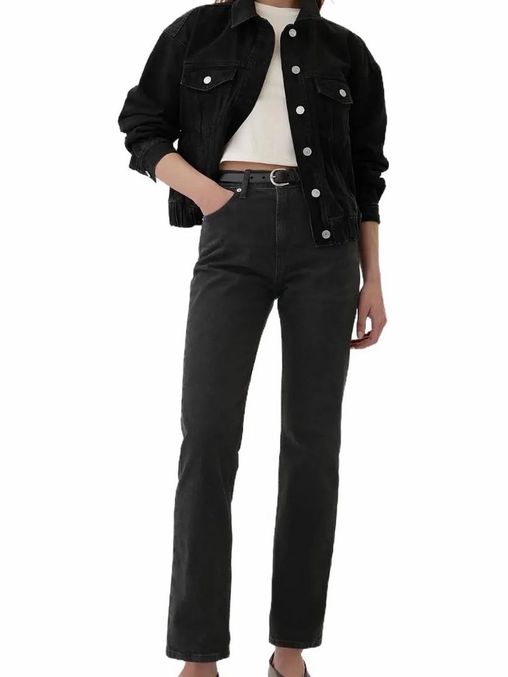 GAP Women’s High-Rise 90’s Inspired Fit Slim Straight Denim Jeans